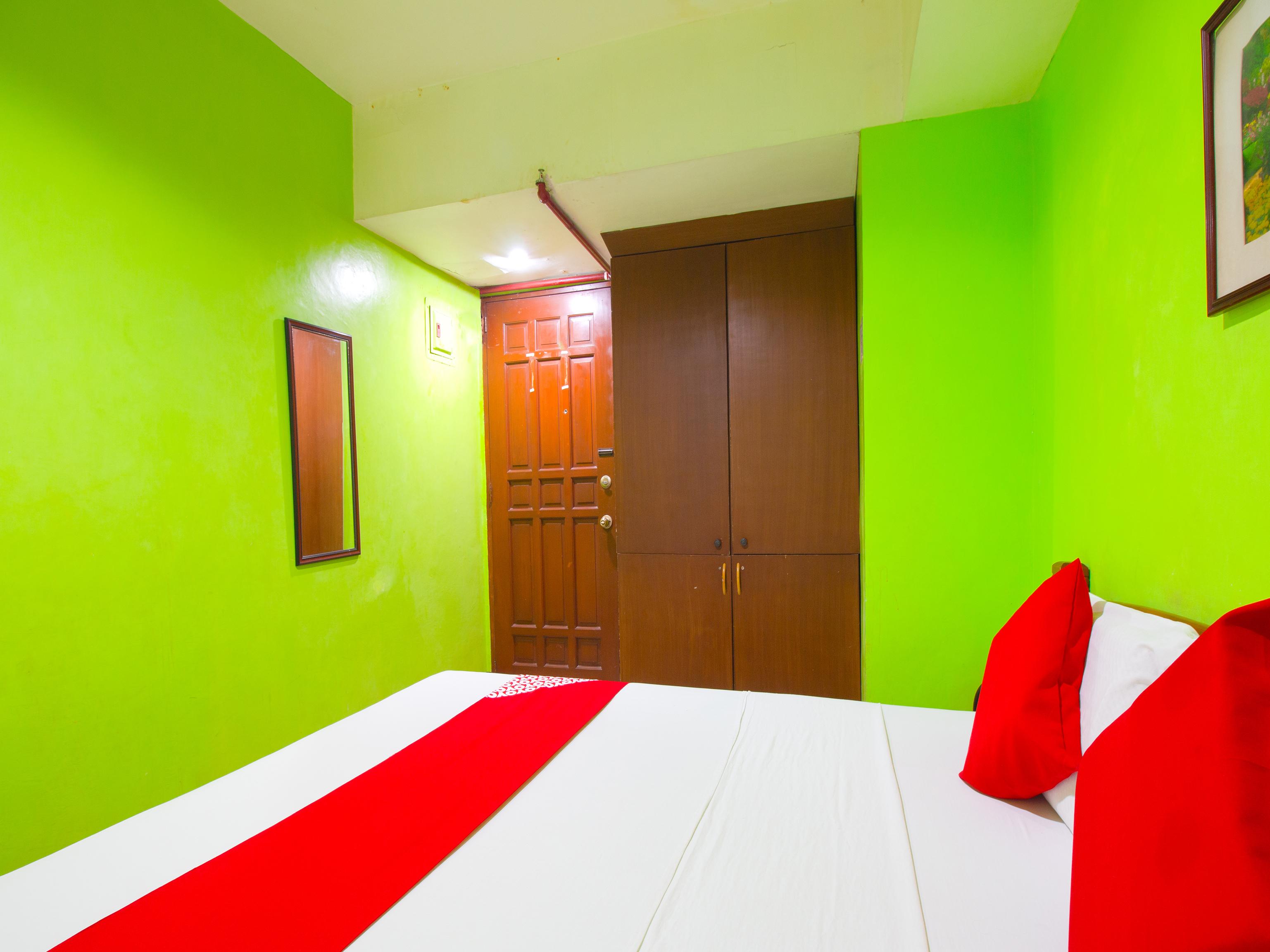 Oyo 677 Roseate Pensione Cebu Exterior foto